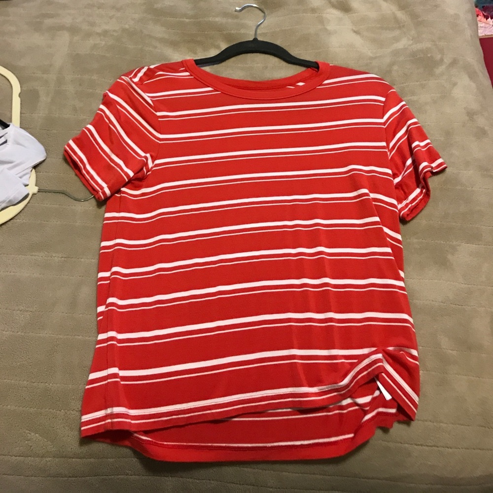 American Eagle shirt